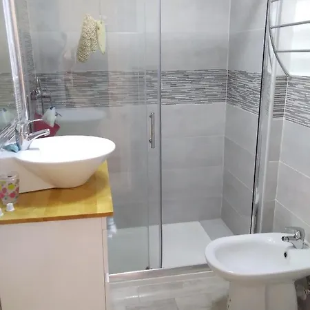 Claro Hostel Corralejo